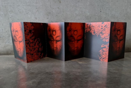 Lindy Lee concertina postcard set