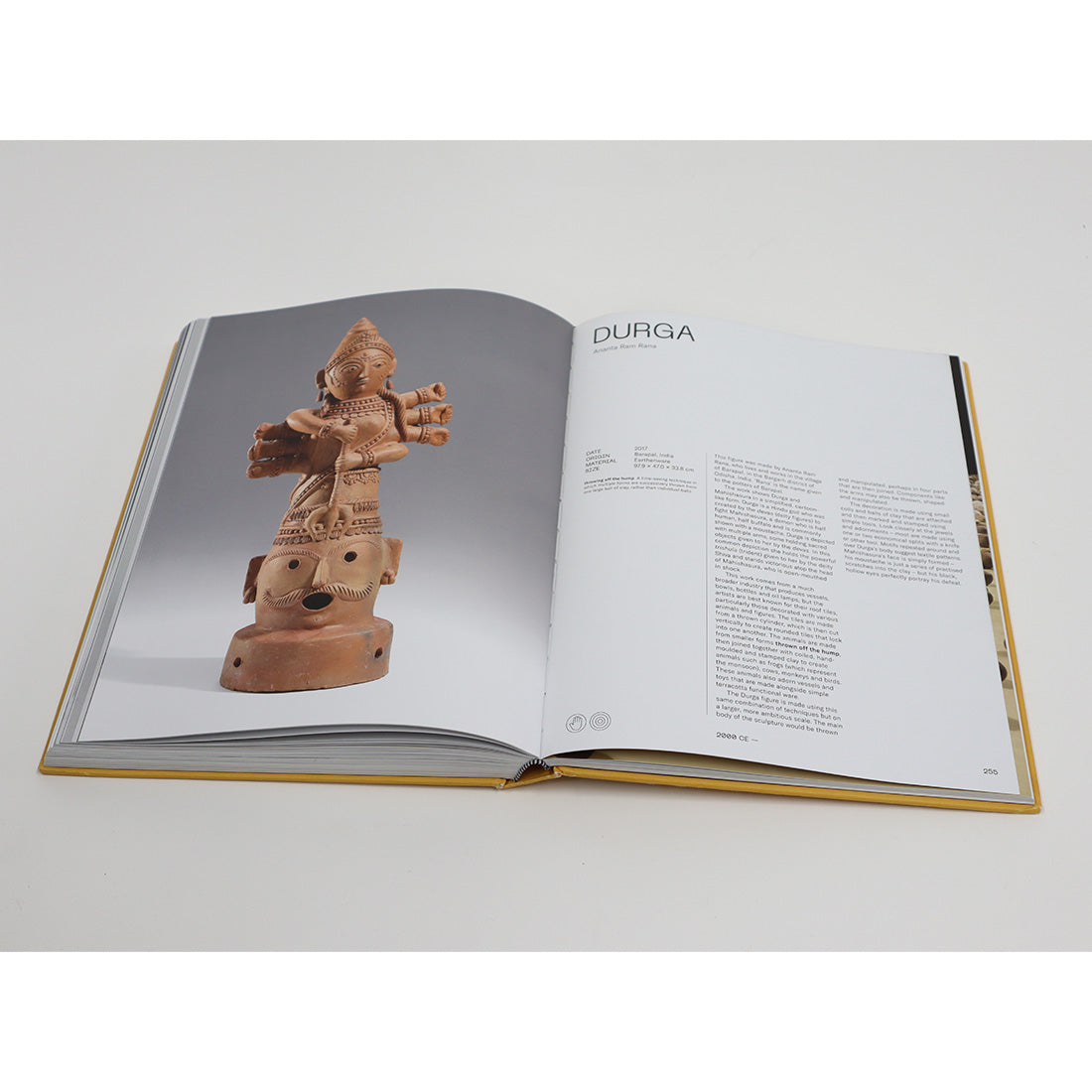 Ceramics: An Atlas of Forms by Glenn Barkley